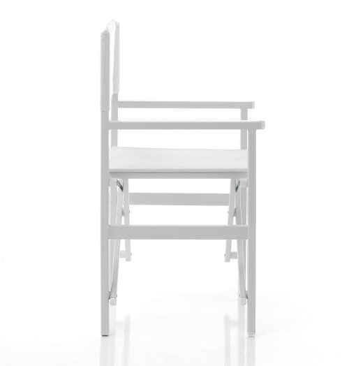 venkovní bílá židle z kovu